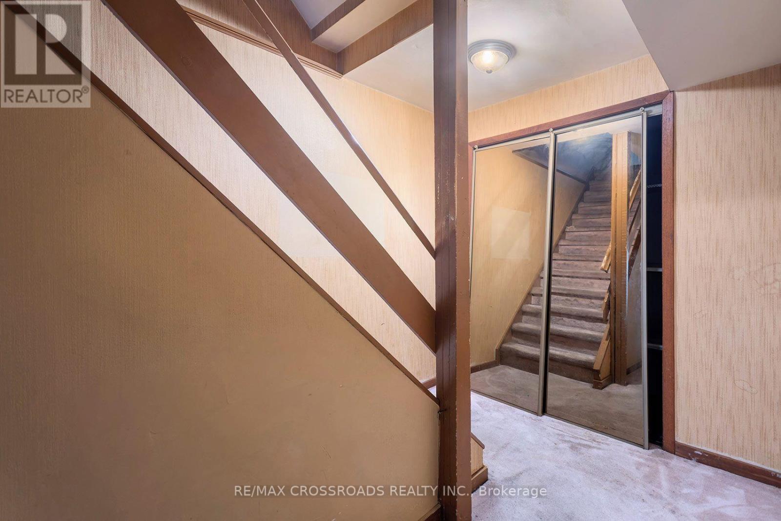 93 - 100 Burrows Hall Boulevard, Toronto, ON - Indoor Photo Showing Other Room