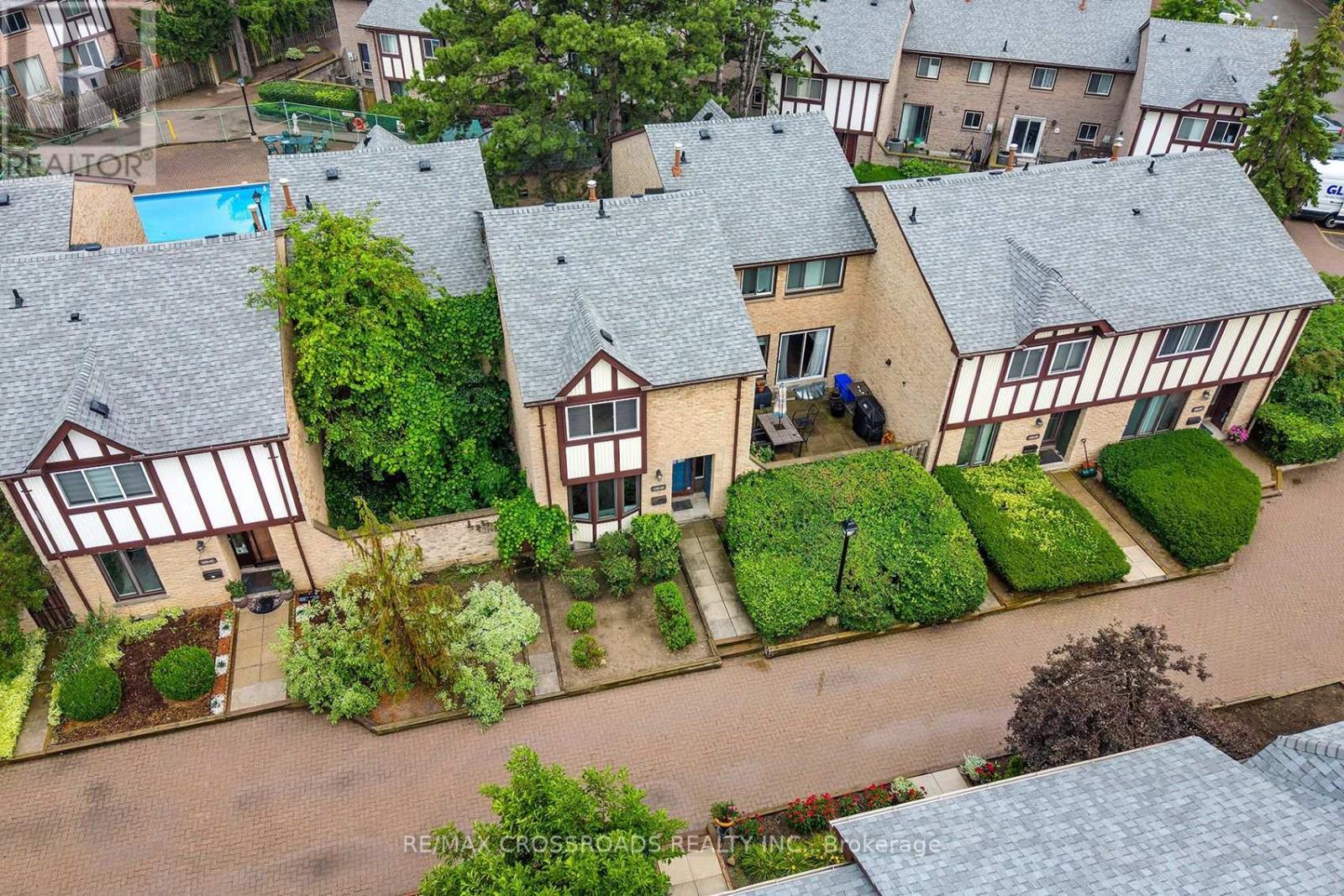 93 - 100 Burrows Hall Boulevard, Toronto, ON - Outdoor With Deck Patio Veranda