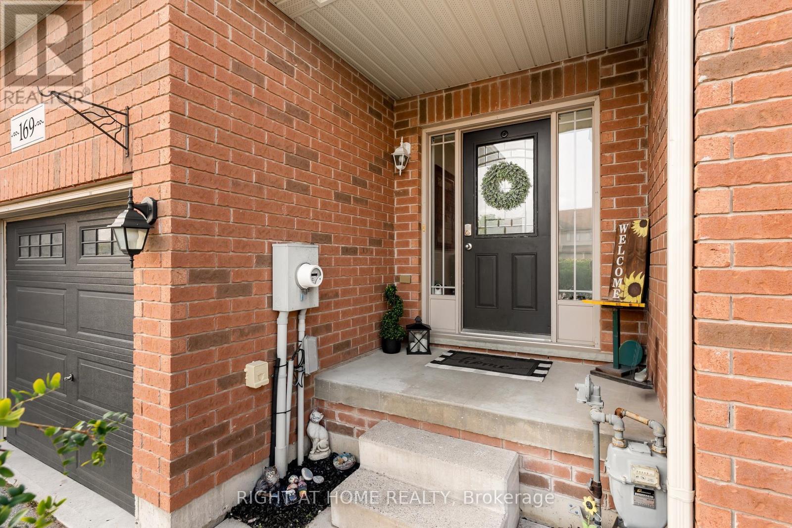 169 Banting Crescent, Essa, ON - Outdoor With Exterior