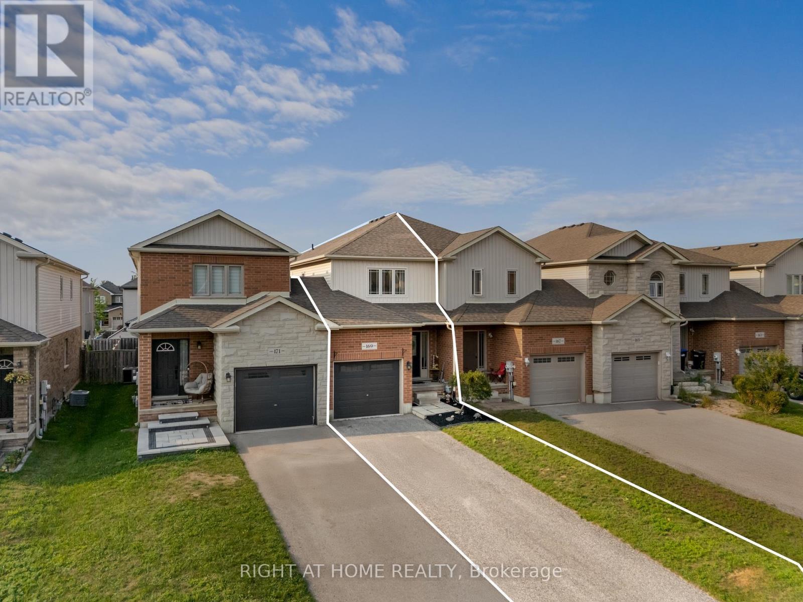 Lot lines are approximate - 169 Banting Crescent, Essa, ON - Outdoor With Facade
