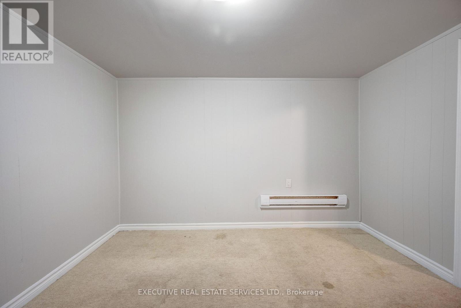 68 Briar Path Nw, Brampton, ON - Indoor Photo Showing Other Room