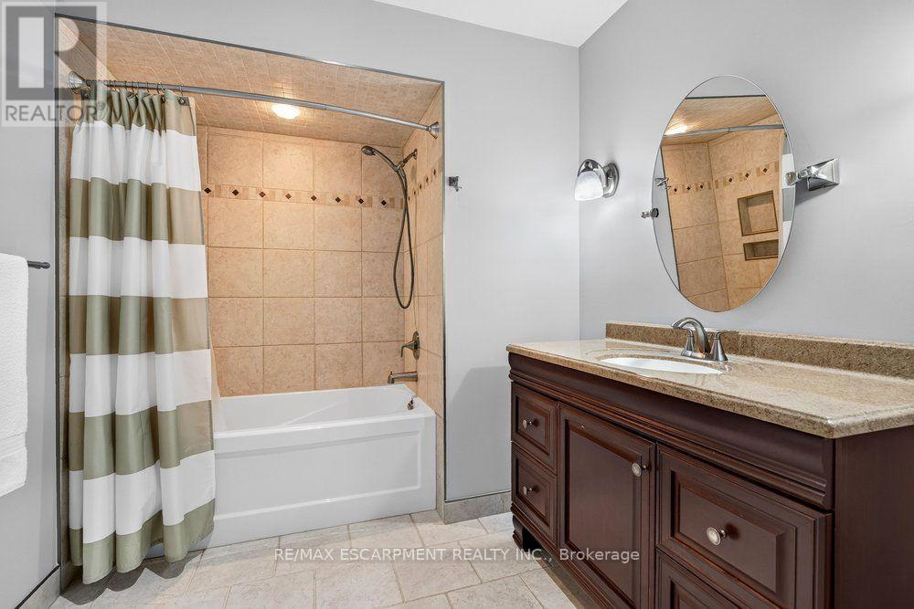 Lower level 5th Bathroom - 110 Concession 11 Road E, Hamilton, ON - Indoor Photo Showing Bathroom