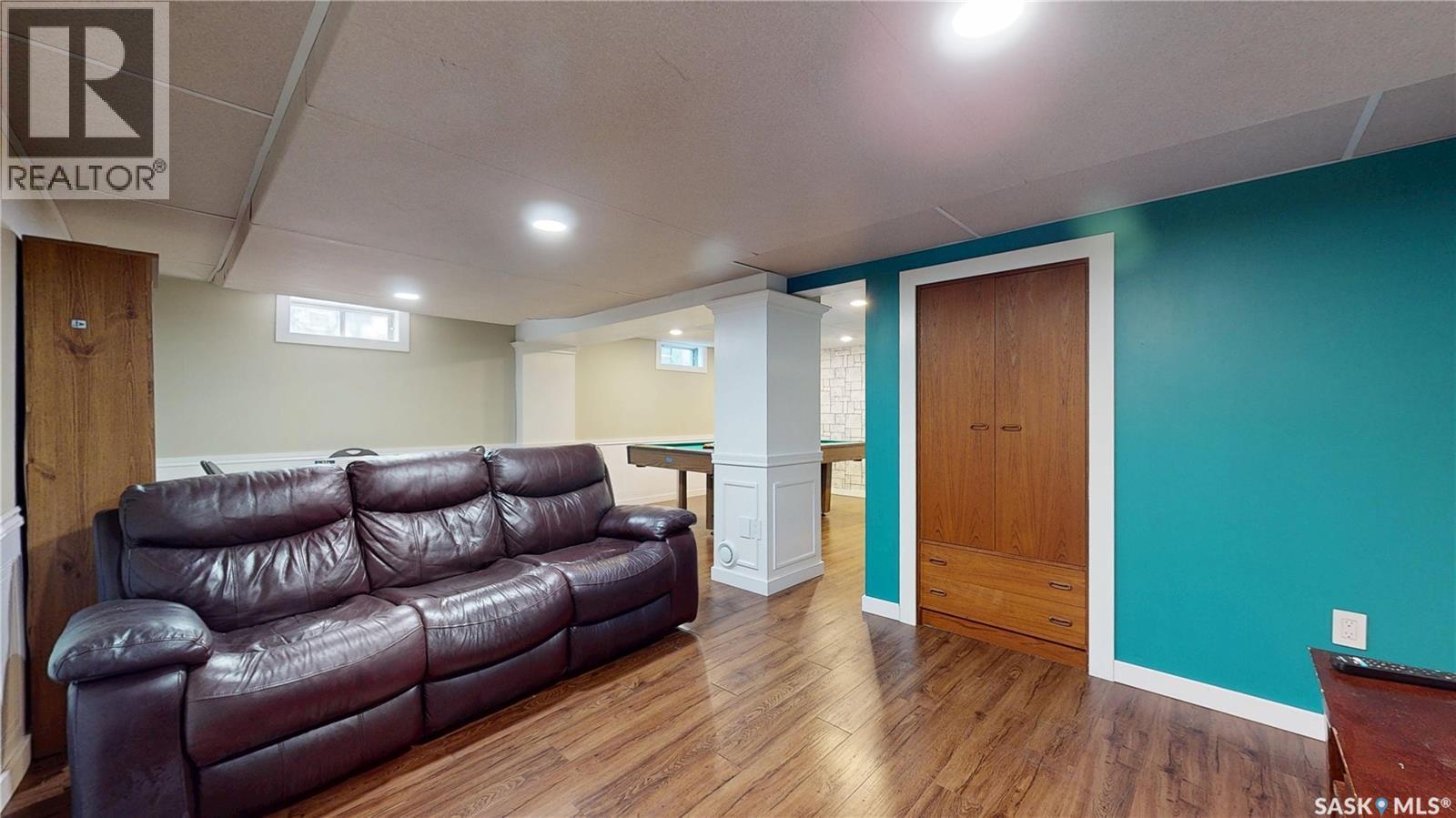 2210 Hanover Crescent E, Regina, SK - Indoor Photo Showing Other Room