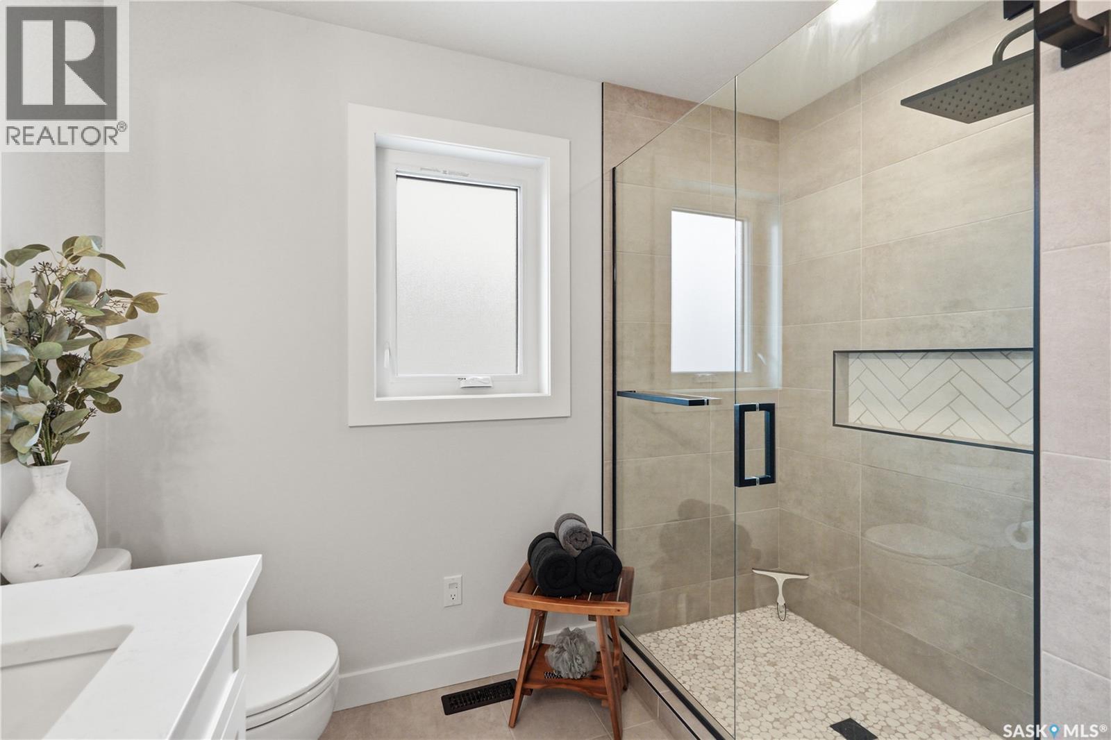 246 Prasad Manor, Saskatoon, SK - Indoor Photo Showing Bathroom