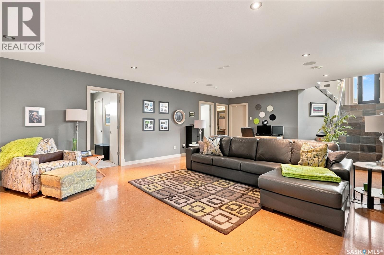2786 Sunninghill Crescent, Regina, SK - Indoor Photo Showing Living Room