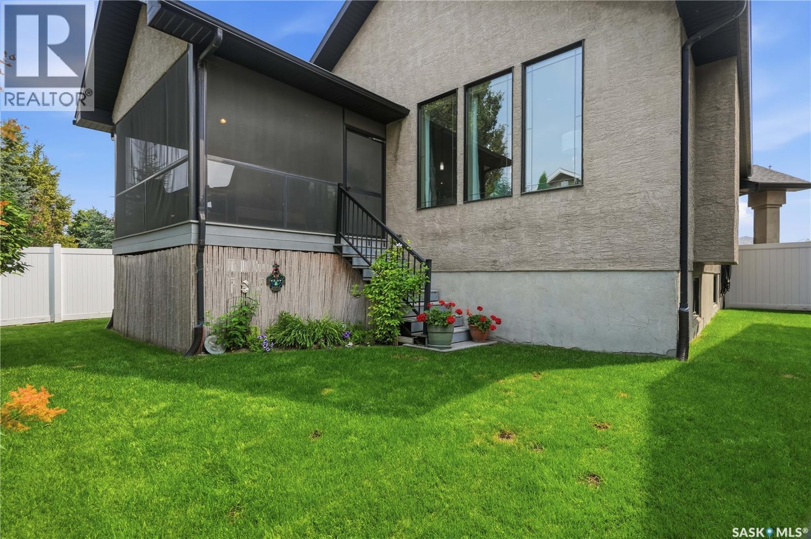 2786 Sunninghill Crescent, Regina, SK - Outdoor With Exterior