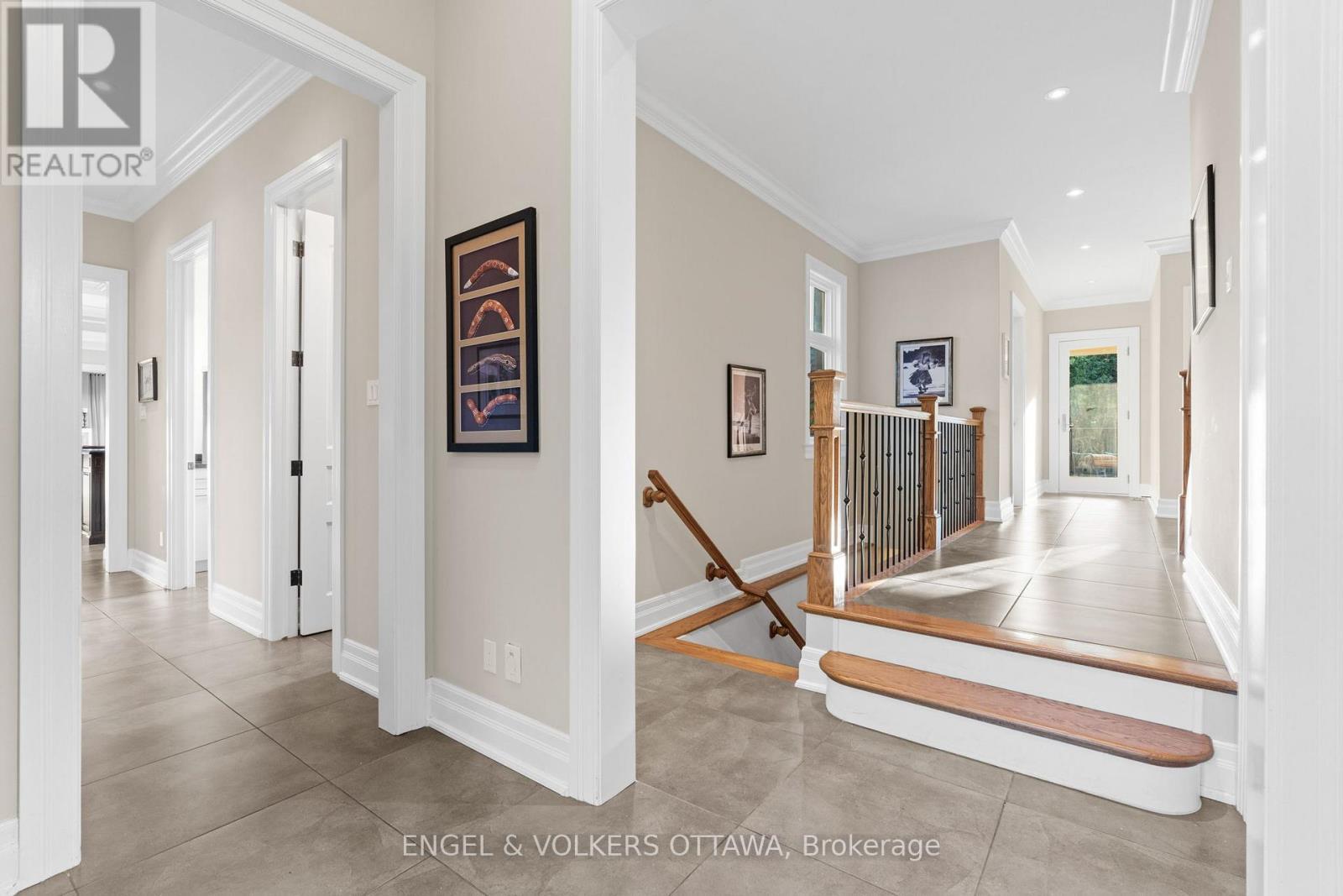 1408 Blackhorse Court, Ottawa, ON - Indoor Photo Showing Other Room