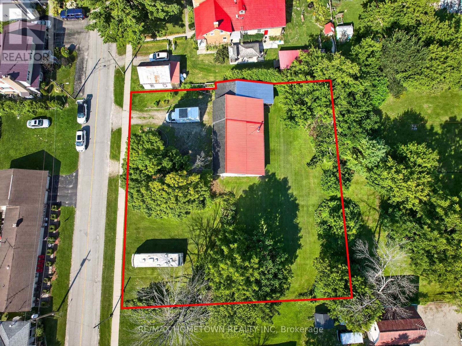 Build your dream home and have amazing storage! - 116 Mill Creek Drive, Rideau Lakes, ON