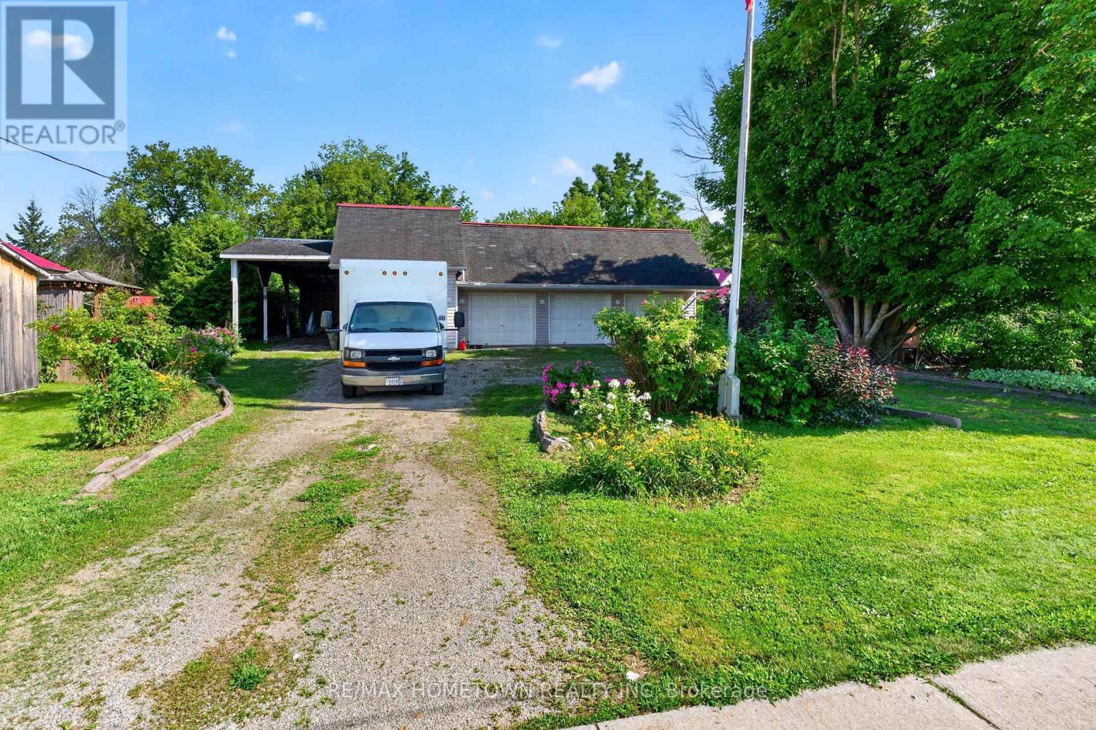 Plenty of parking space inside and out! - 116 Mill Creek Drive, Rideau Lakes, ON