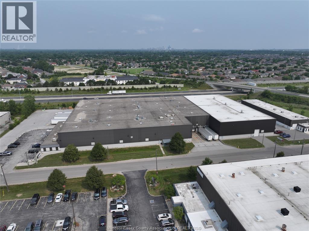 5265 Outer Drive, Windsor, ON