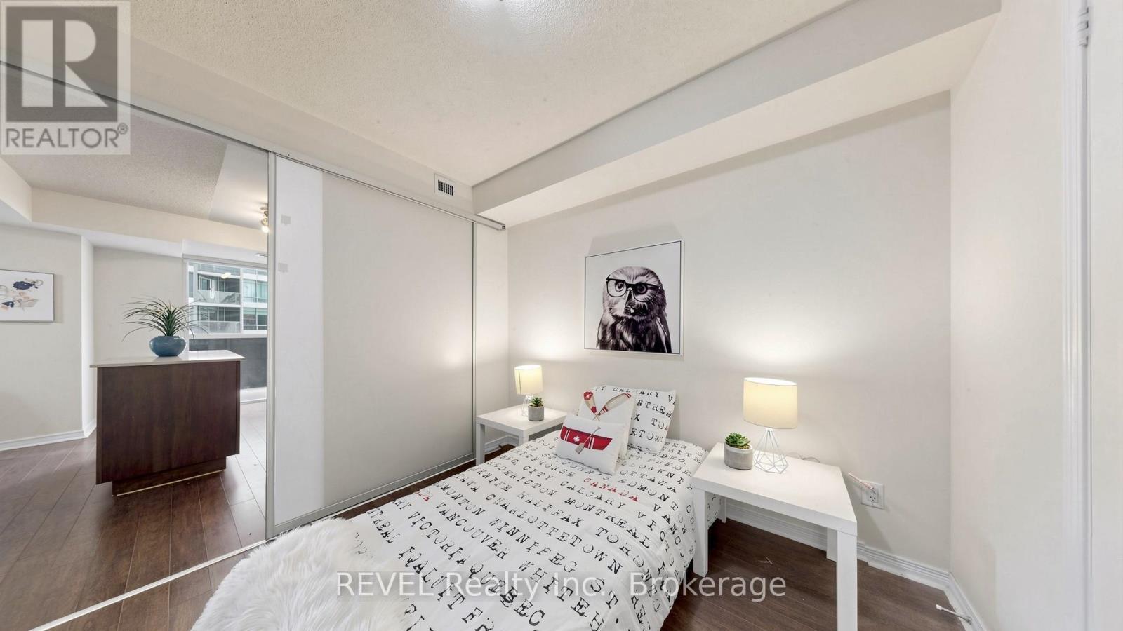 306 - 352 Front Street W, Toronto (Waterfront Communities), ON - Indoor Photo Showing Bedroom