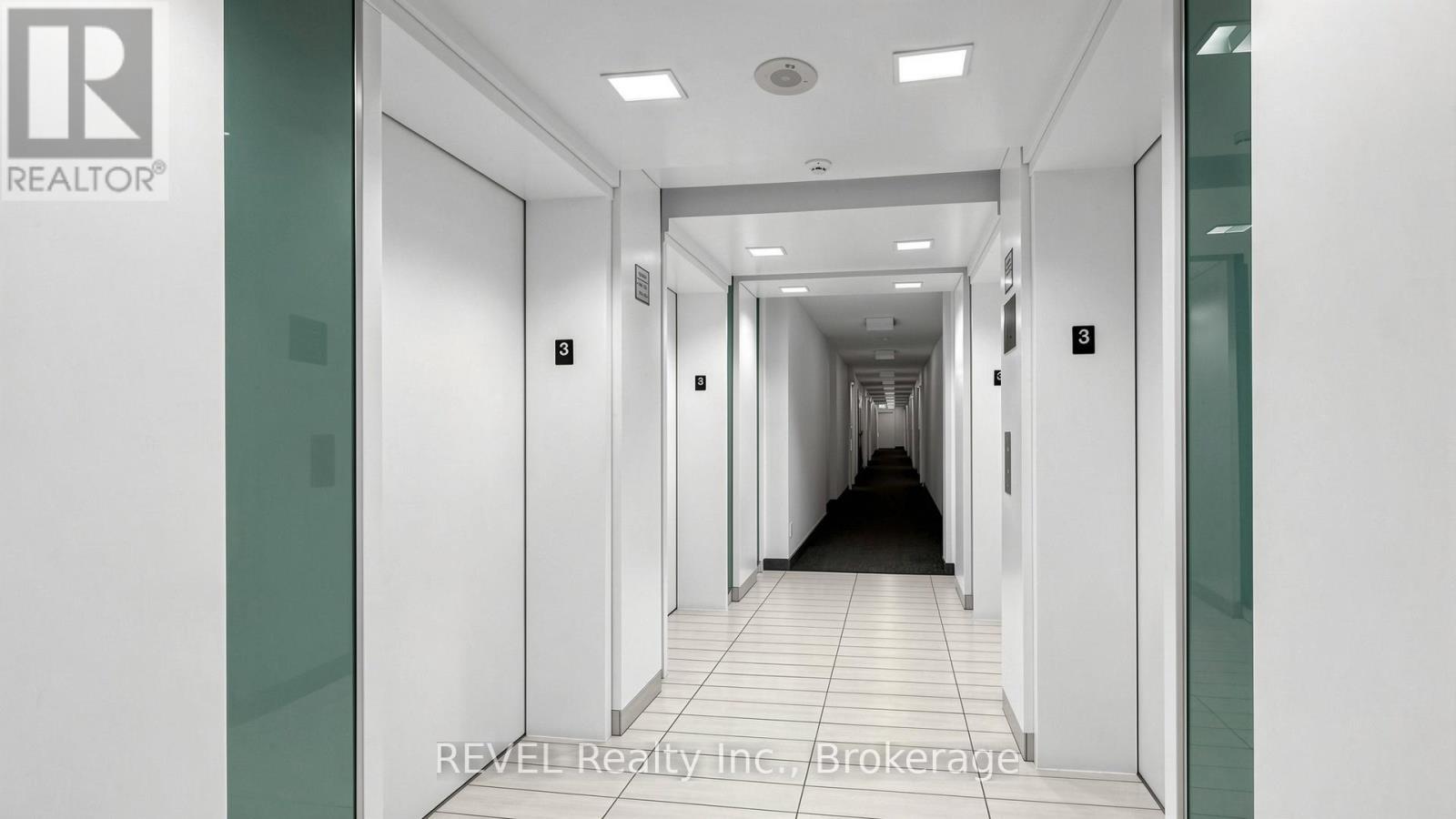 306 - 352 Front Street W, Toronto (Waterfront Communities), ON - Indoor Photo Showing Other Room