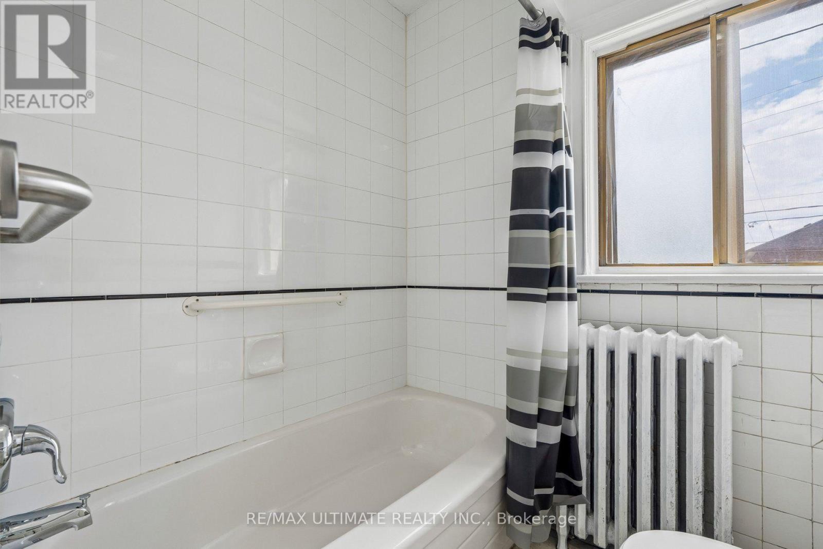 463 Oakwood Avenue, Toronto, ON