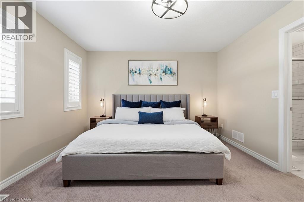 635 Saginaw Parkway Unit# 72, Cambridge, ON - Indoor Photo Showing Bedroom