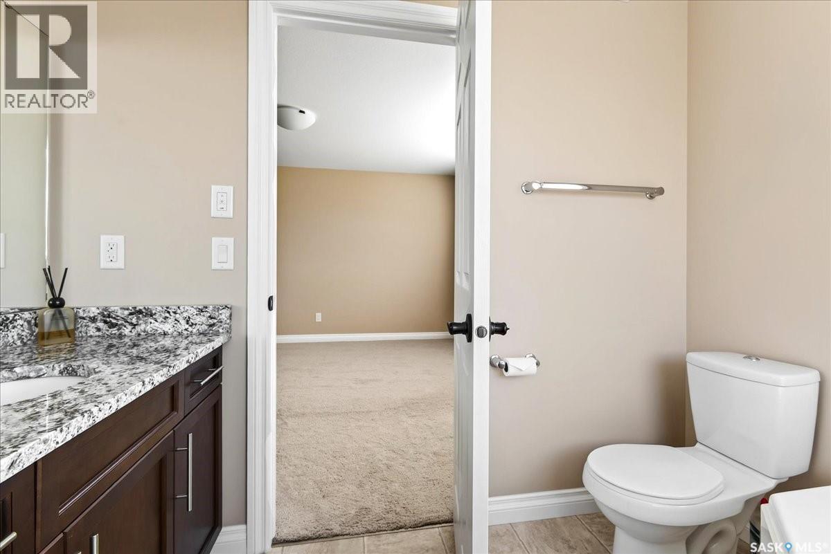 4029 Alton Crescent, Regina, SK - Indoor Photo Showing Bathroom