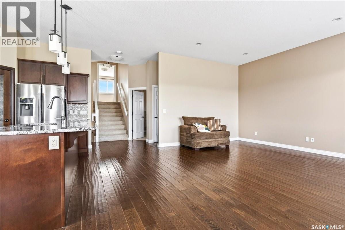 4029 Alton Crescent, Regina, SK - Indoor Photo Showing Kitchen