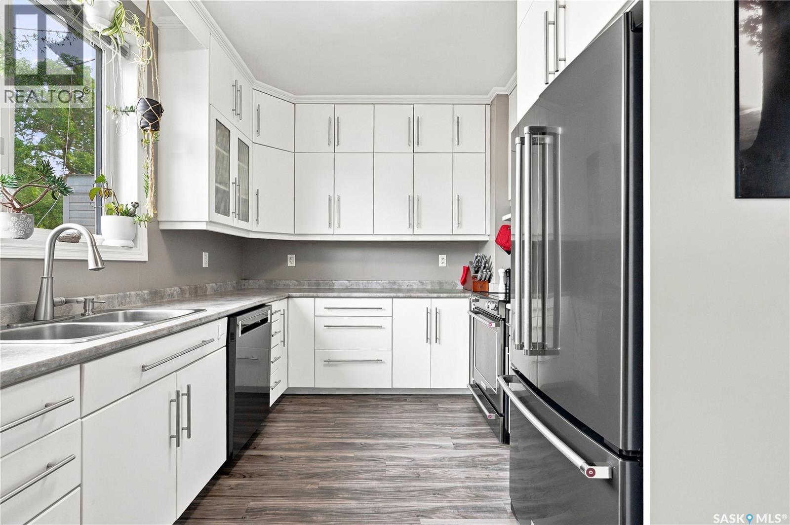 2011 Lorne Avenue, Saskatoon, SK