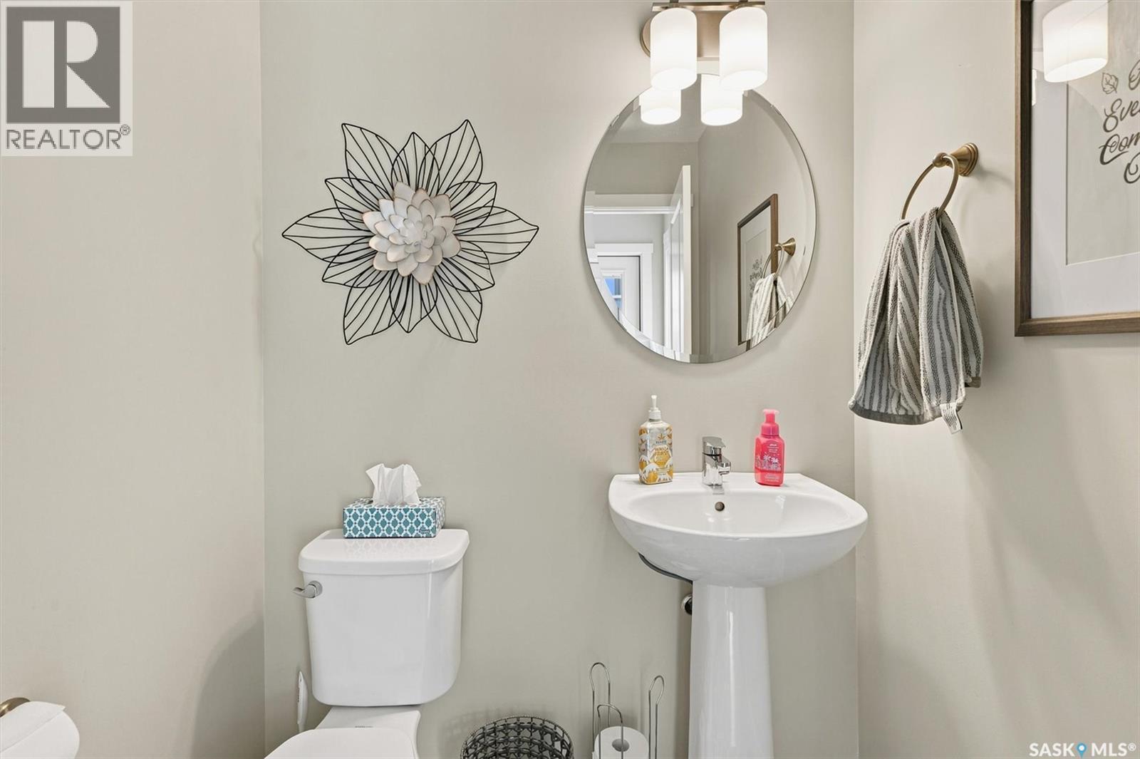 130 315 Dickson Crescent, Saskatoon, SK - Indoor Photo Showing Bathroom