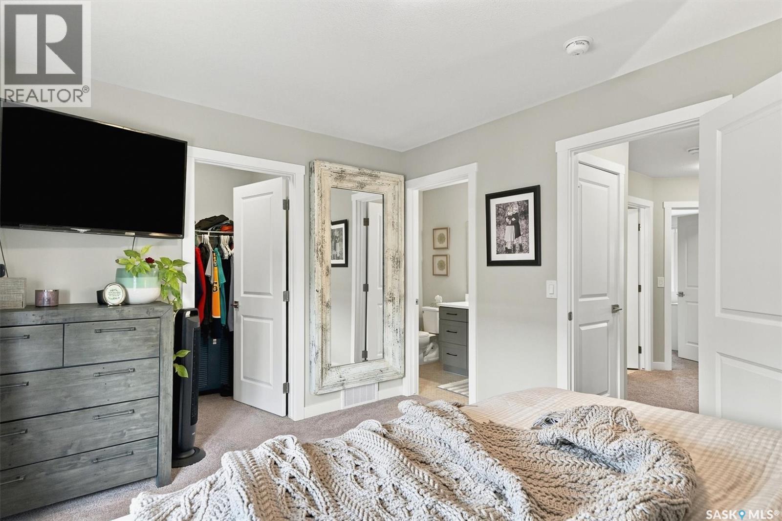 130 315 Dickson Crescent, Saskatoon, SK - Indoor Photo Showing Bedroom