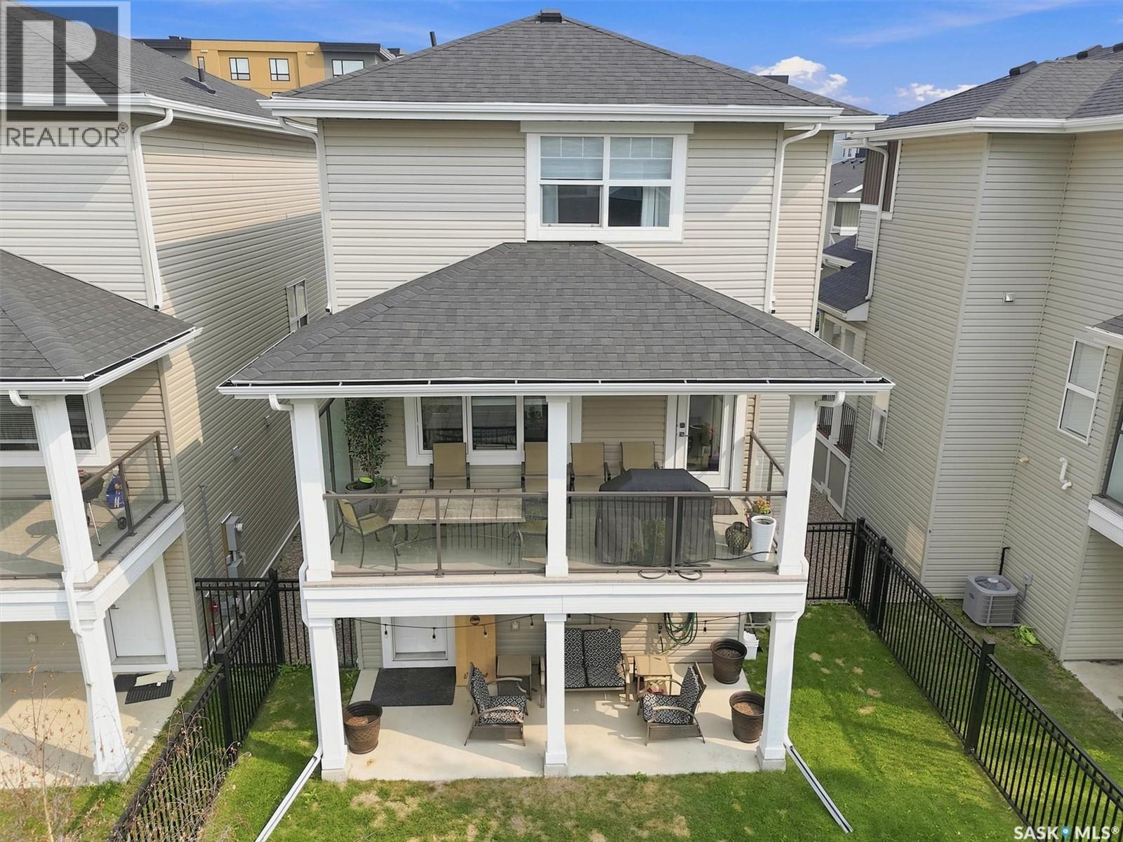 130 315 Dickson Crescent, Saskatoon, SK - Outdoor