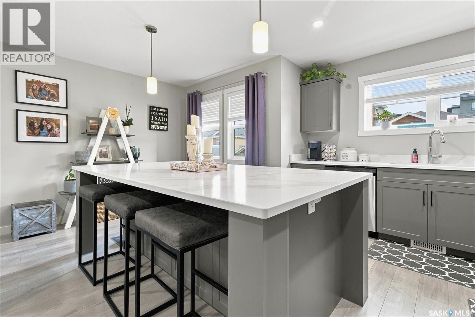 130 315 Dickson Crescent, Saskatoon, SK - Indoor Photo Showing Kitchen