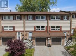 12 - 320 BLACKTHORN STREET Oshawa (Eastdale), ON L1K 1K9