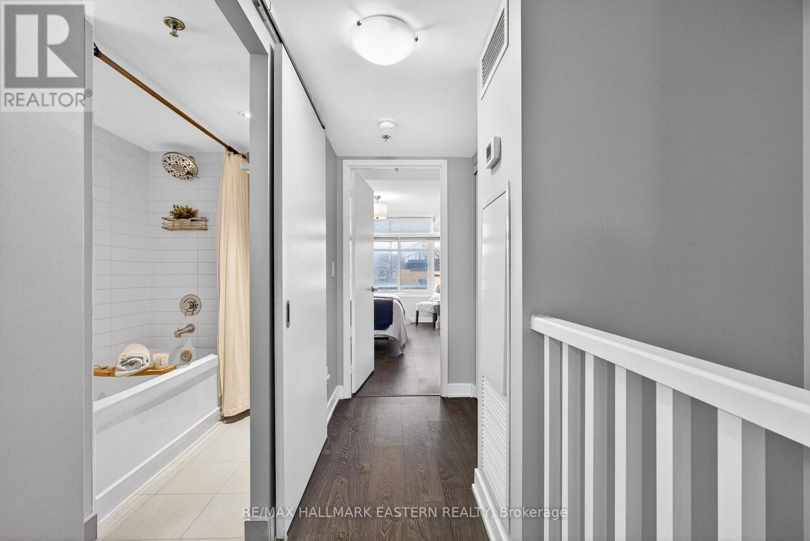Th3 - 11 Superior Avenue, Toronto (Mimico), ON - Indoor Photo Showing Other Room