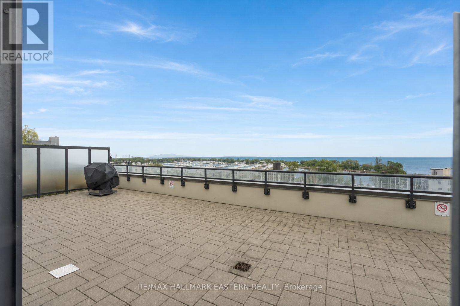 11-superior-toronto-summer-rooftop-terrace. - Th3 - 11 Superior Avenue, Toronto (Mimico), ON - Outdoor With Body Of Water