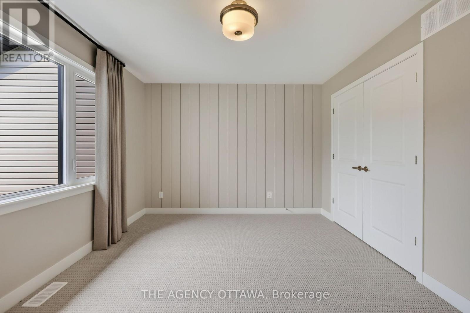 1202 Spoor Street, Ottawa, ON - Indoor Photo Showing Other Room