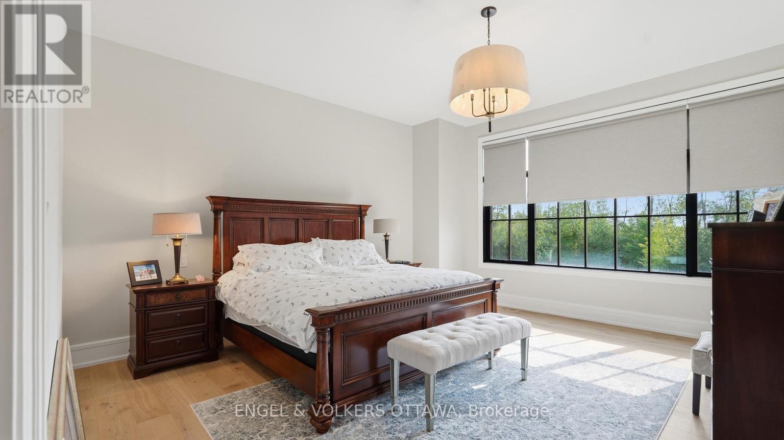 1547 John Quinn Road, Ottawa, ON - Indoor Photo Showing Bedroom