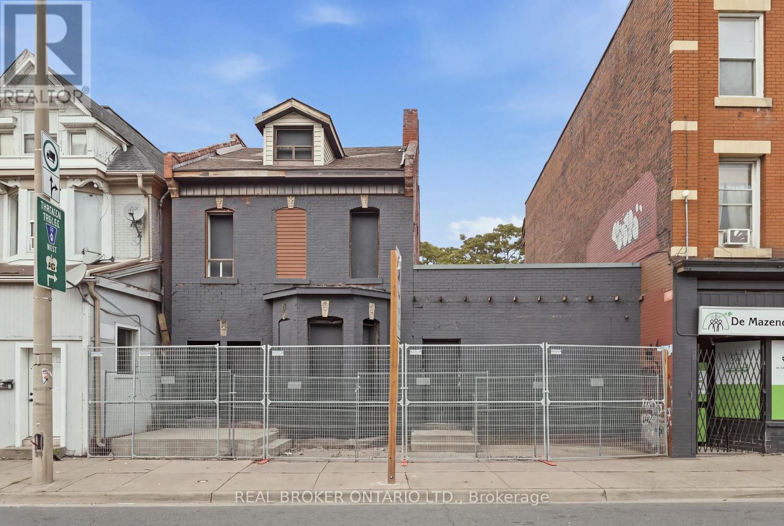 433 King Street, Hamilton, ON
