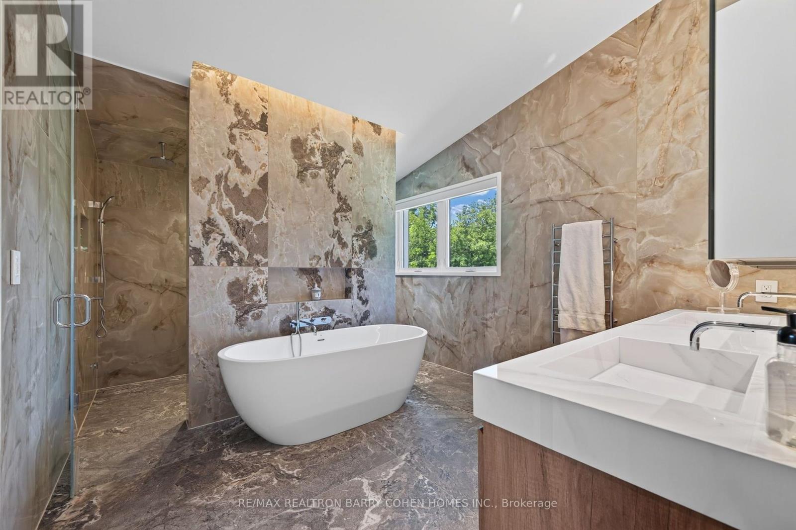 6 Denmark Crescent, Toronto, ON - Indoor Photo Showing Bathroom