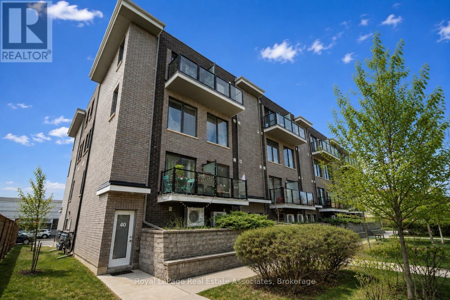 40 - 2059 Weston Road, Toronto, ON - Outdoor