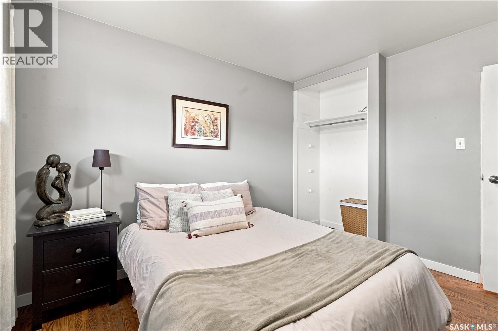 2302 Hanover Avenue, Saskatoon, SK - Indoor Photo Showing Bedroom