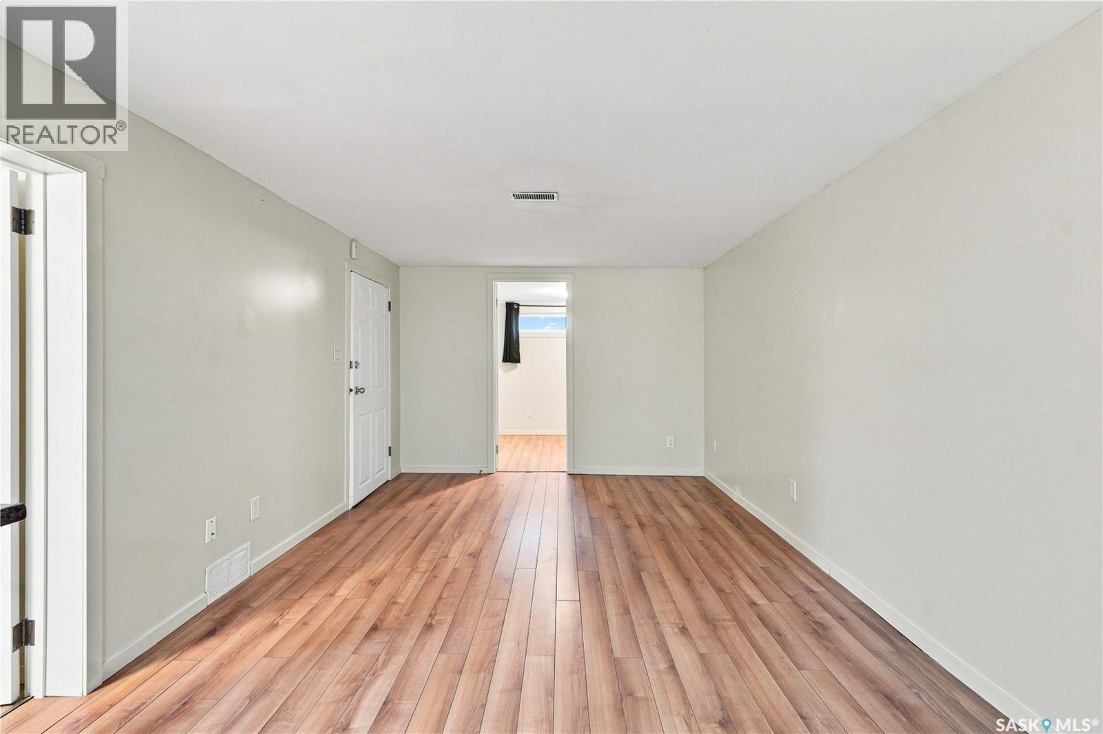 2302 Hanover Avenue, Saskatoon, SK - Indoor Photo Showing Other Room