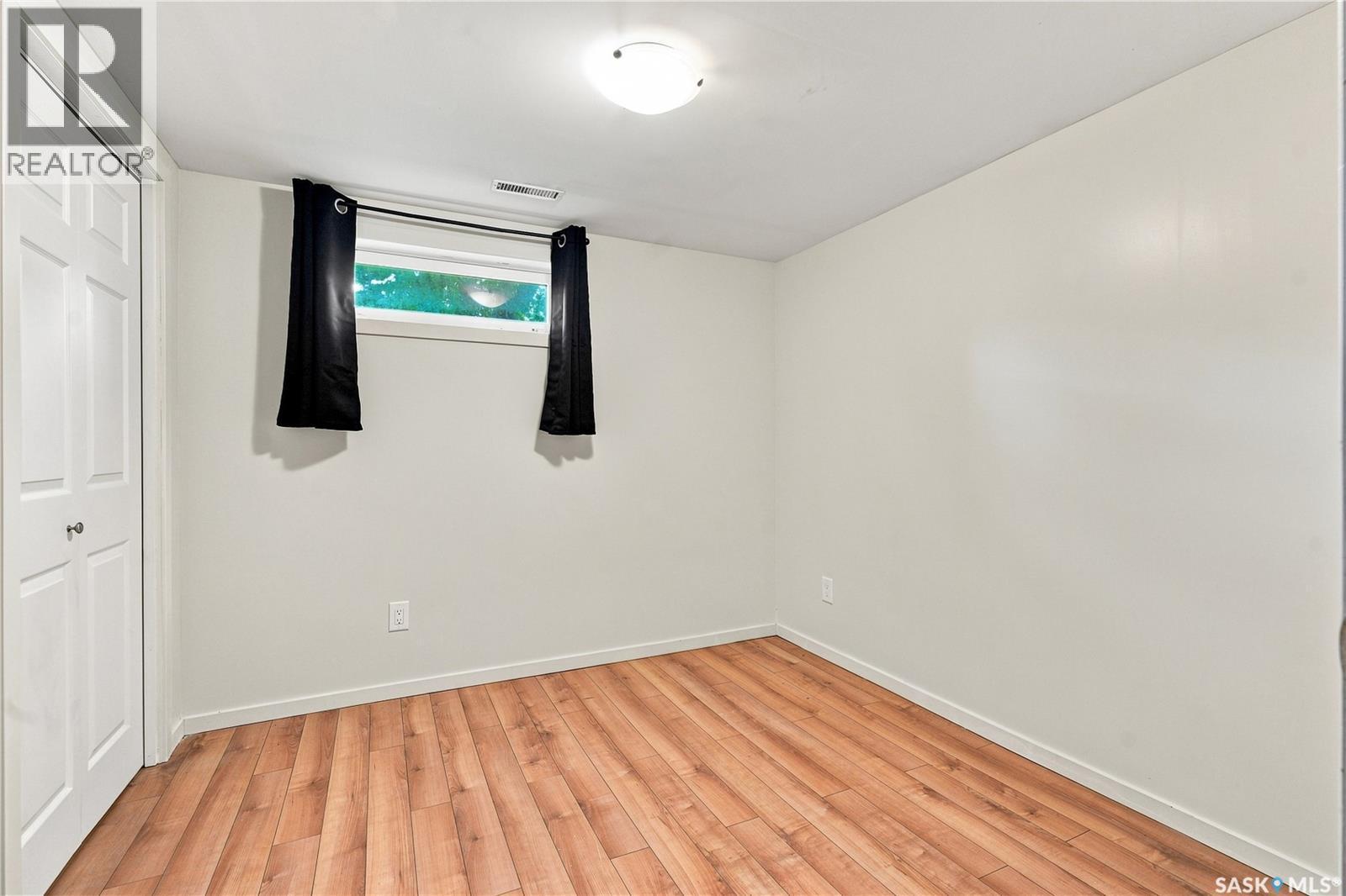 2302 Hanover Avenue, Saskatoon, SK - Indoor Photo Showing Other Room