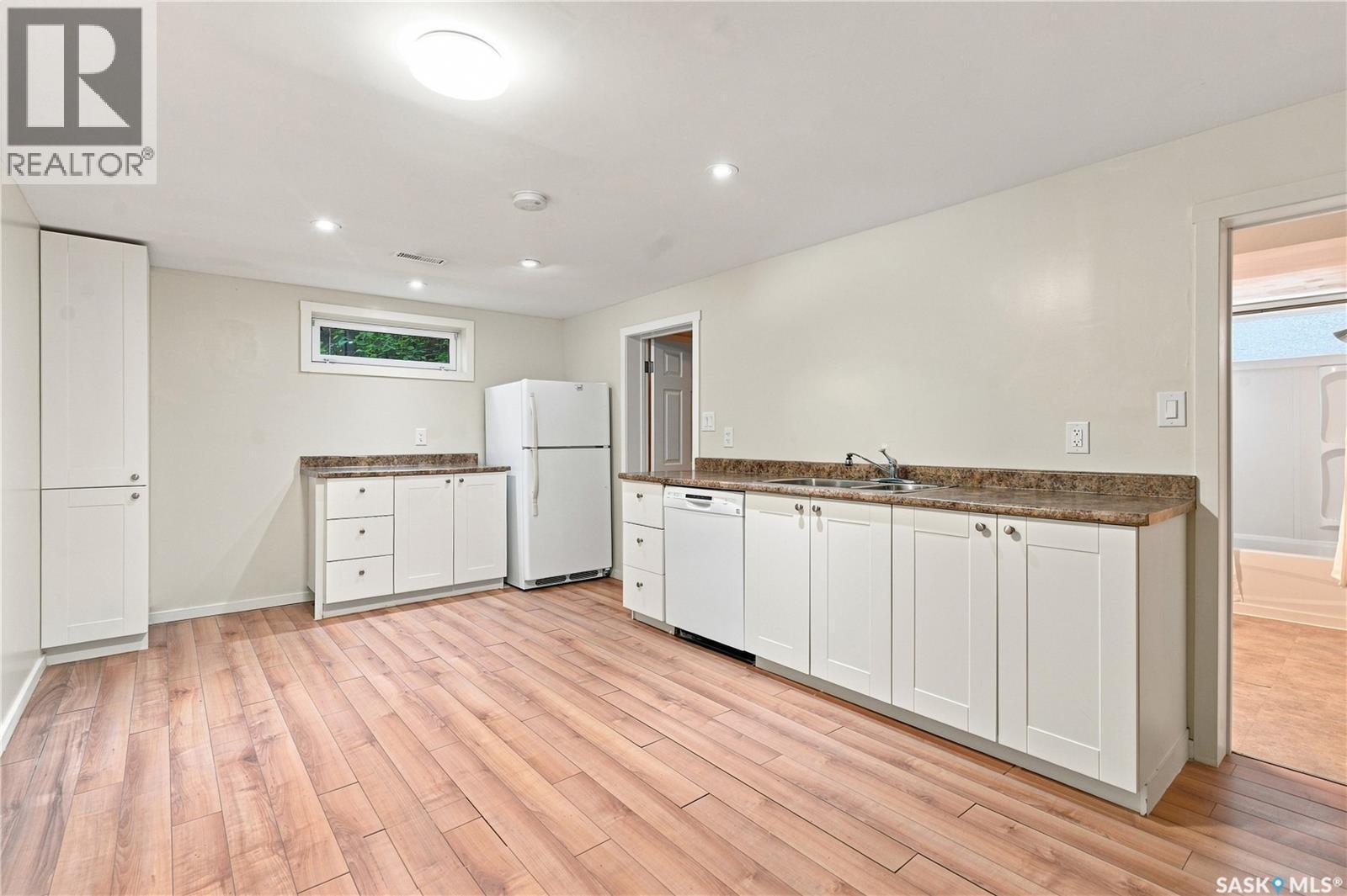 2302 Hanover Avenue, Saskatoon, SK - Indoor Photo Showing Other Room