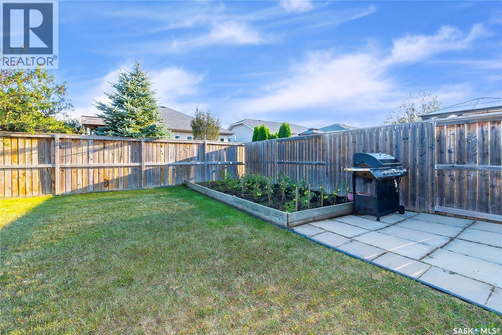 3347 Mcclocklin Road, Saskatoon, SK - Outdoor
