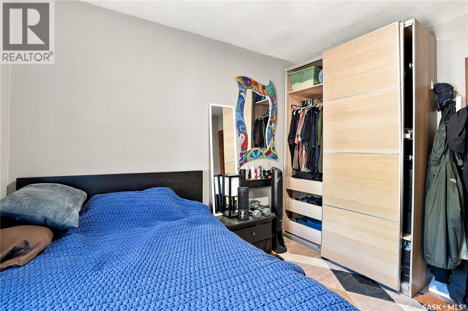 3324 College Avenue, Regina, SK - Indoor Photo Showing Bedroom
