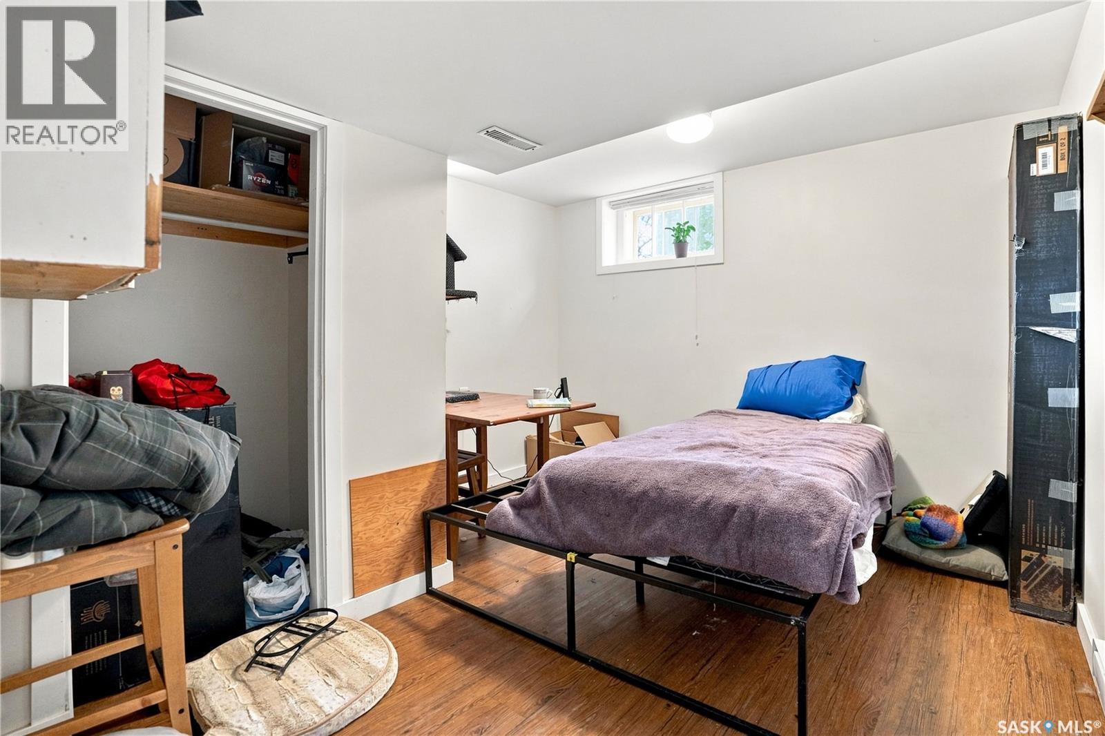 3324 College Avenue, Regina, SK - Indoor Photo Showing Bedroom