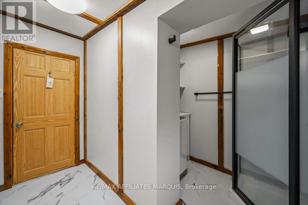 330 Forgotten Lane, Rideau Lakes, ON - Indoor Photo Showing Other Room