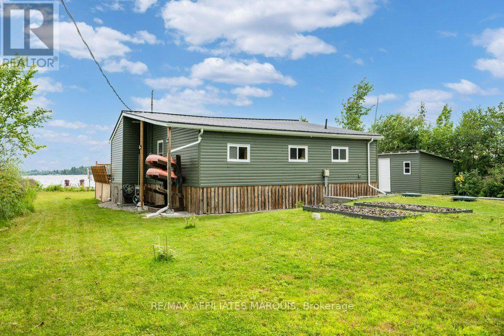 330 Forgotten Lane, Rideau Lakes, ON - Outdoor
