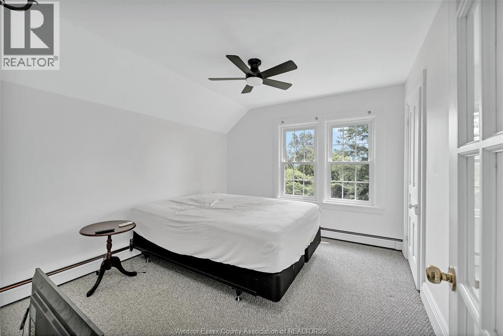 4508 Concession 4 South, Amherstburg, ON - Indoor Photo Showing Bedroom