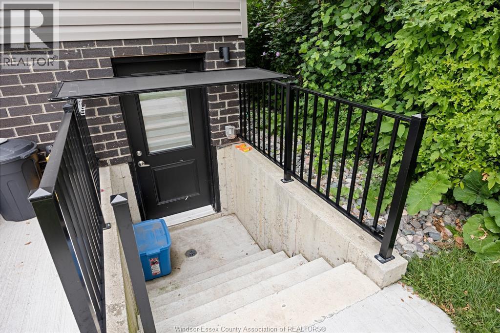 2224 Fraser Unit# #2 Lower, Windsor, ON - Outdoor