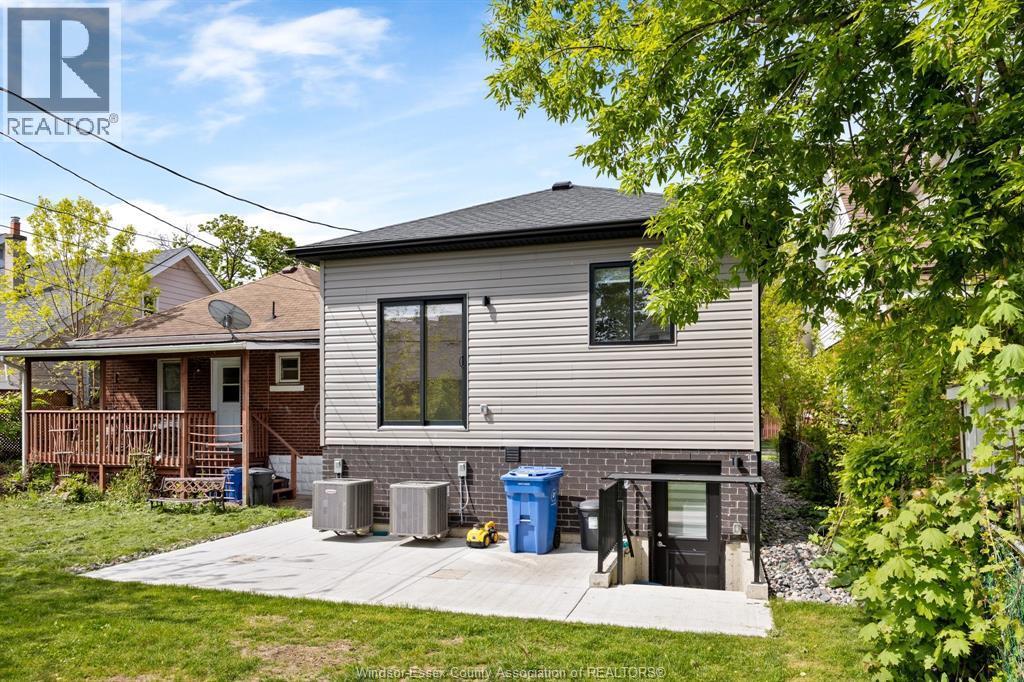 2224 Fraser Unit# #2 Lower, Windsor, ON - Outdoor
