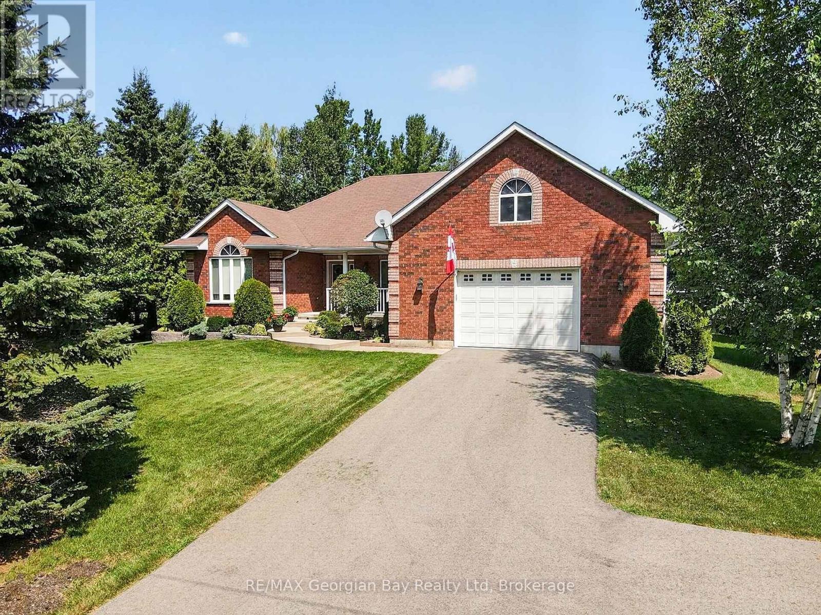 1339 Tiny Beaches Road N, Tiny, ON - Outdoor