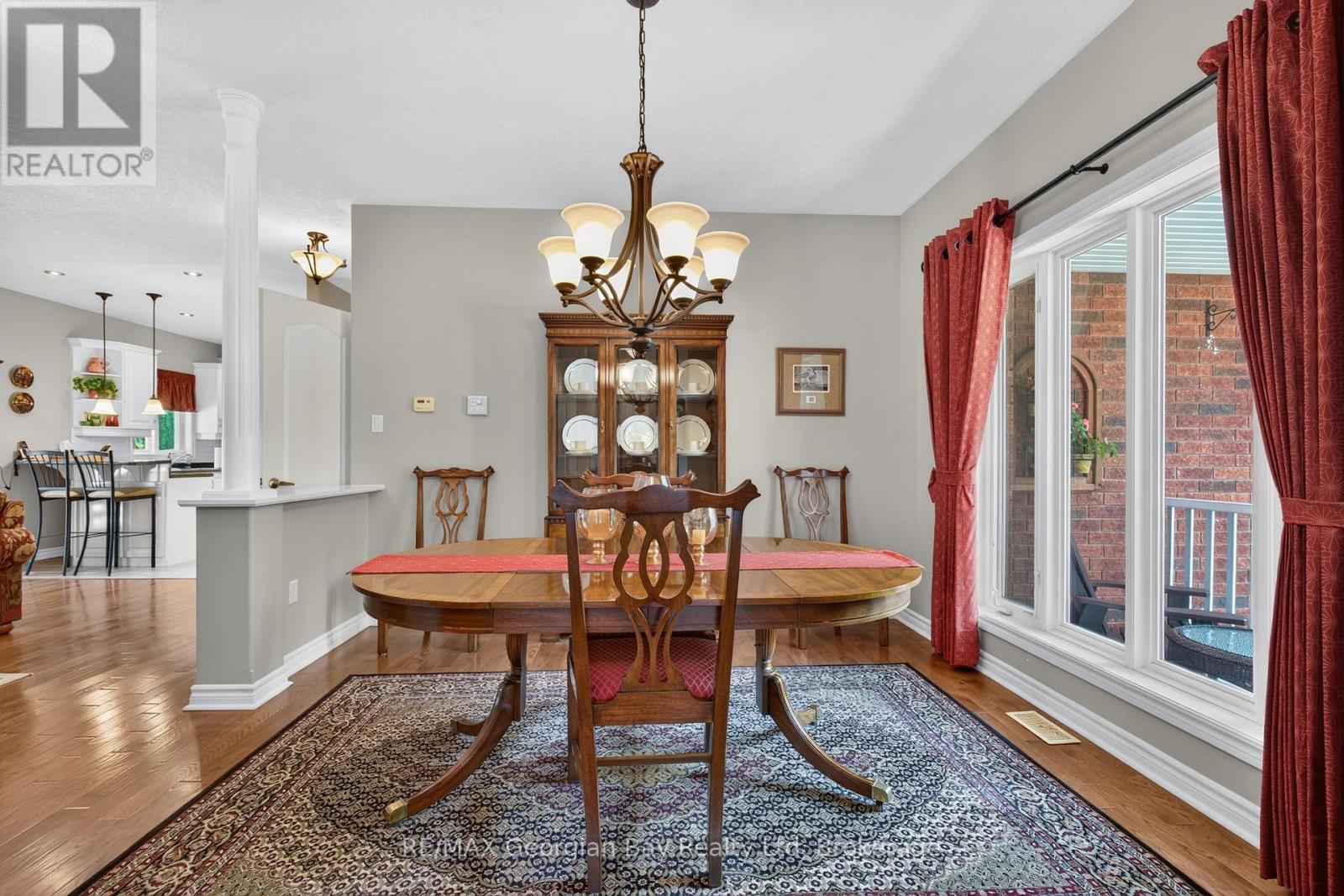 1339 Tiny Beaches Road N, Tiny, ON - Indoor Photo Showing Dining Room