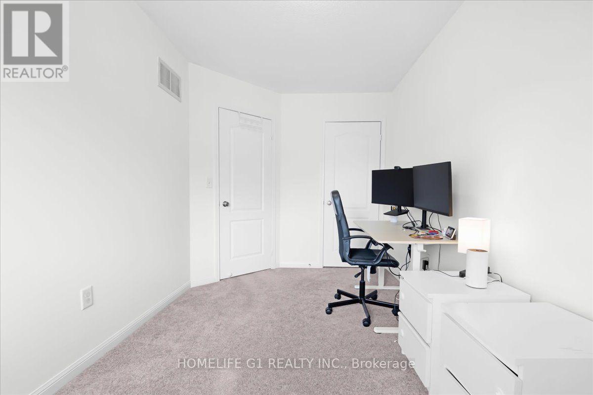 70 Tarquini Crescent, Caledon, ON - Indoor Photo Showing Office