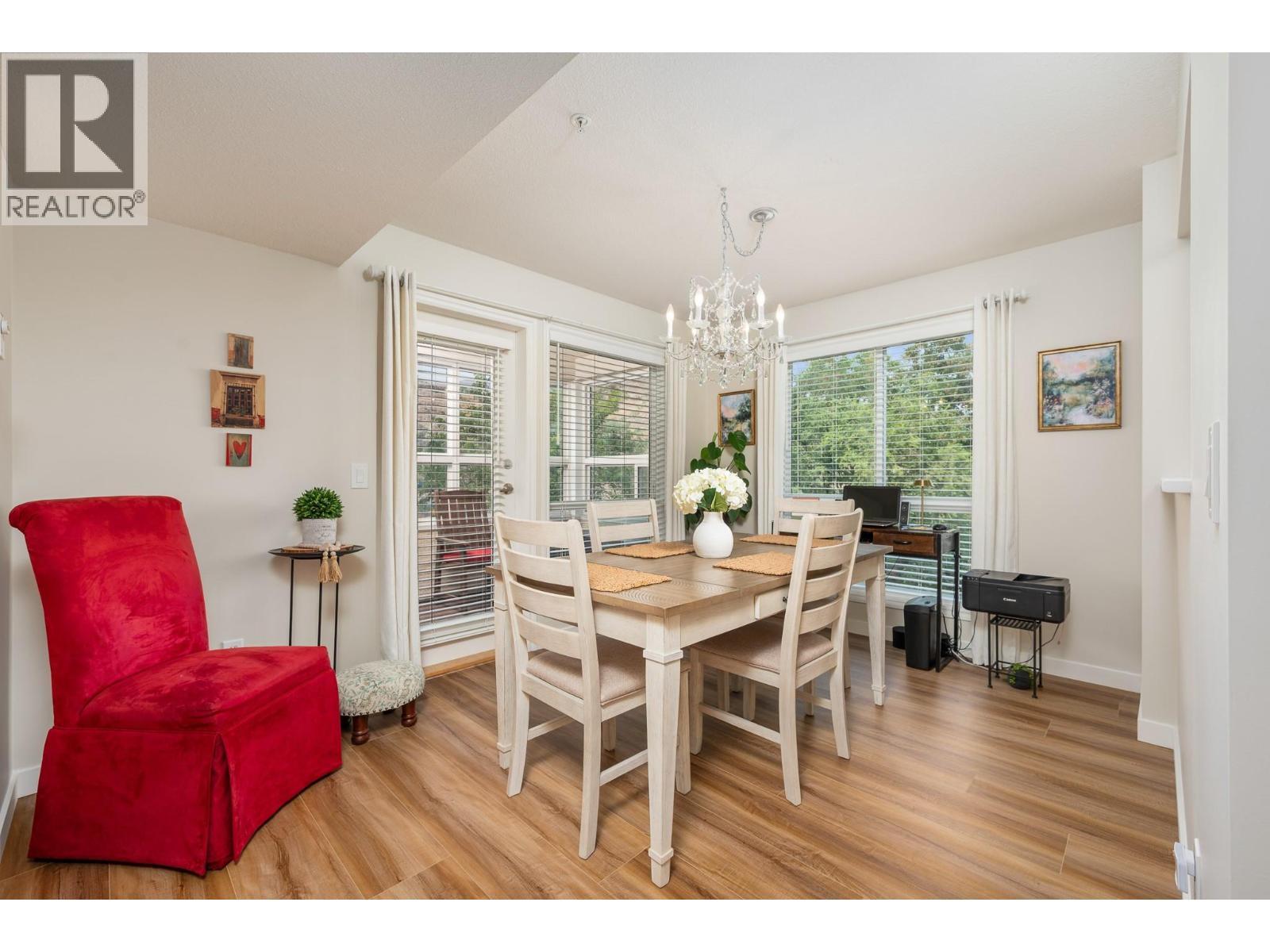 3301 Centennial Drive Unit# 309, Vernon, BC - Indoor Photo Showing Dining Room
