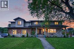 3595 HUNTINGTON Windsor, ON N9E 3N1